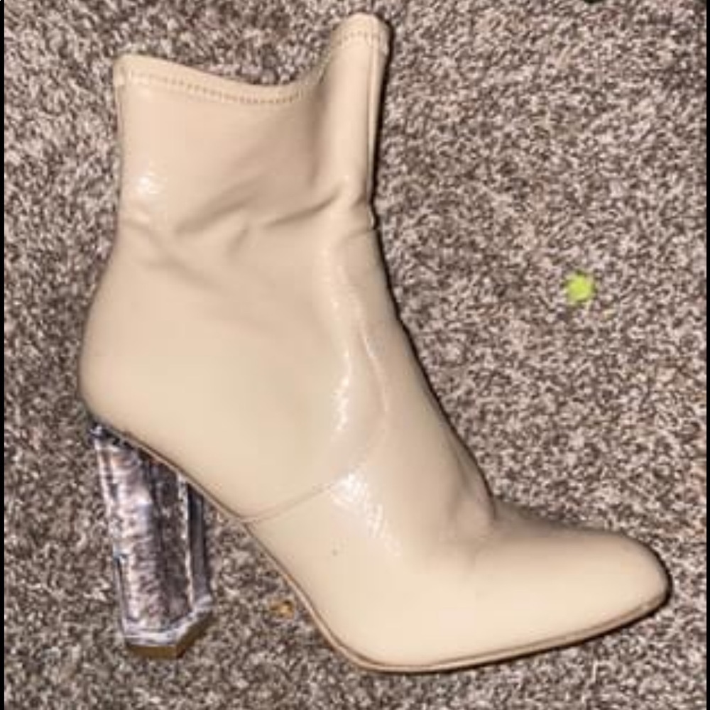 Leather nude heels